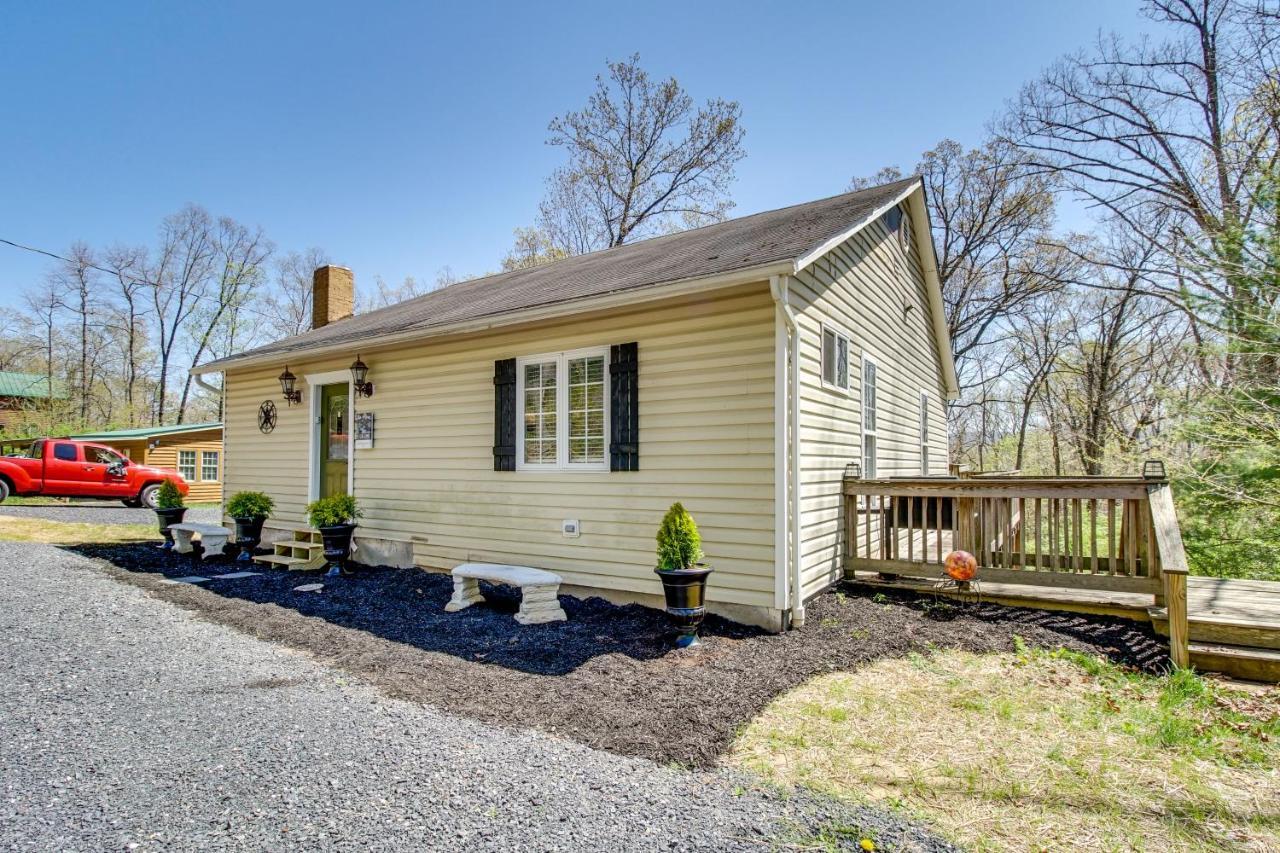 Homey Luray Cabin With Fire Pit And Deck! المظهر الخارجي الصورة